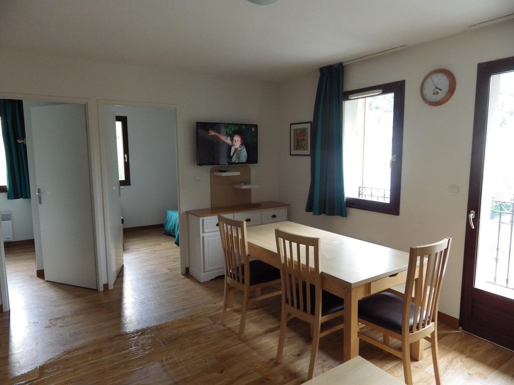 Appartement Ramel Luchon Bagneres-de-Luchon ภายนอก รูปภาพ